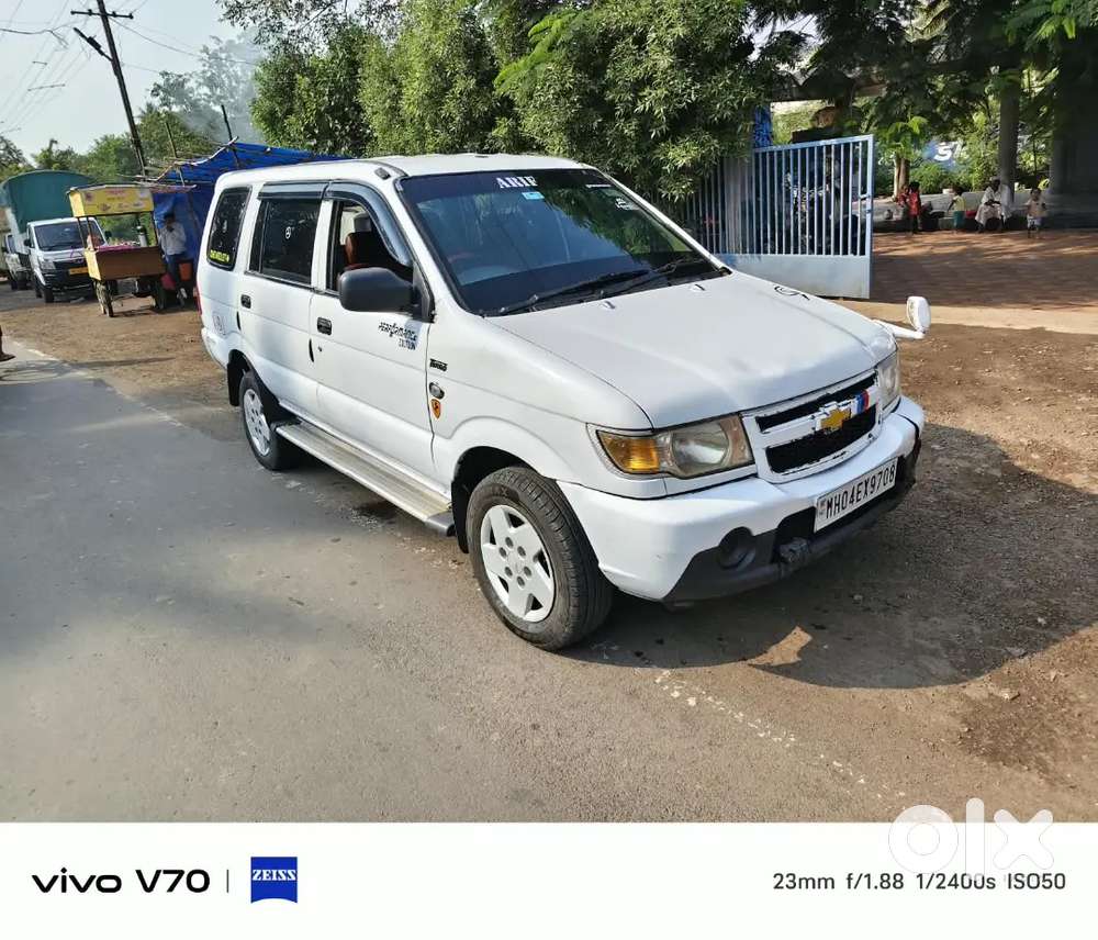 Chevrolet Tavera Ls 2011