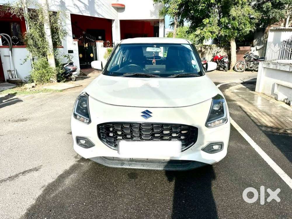 Maruti Suzuki Swift 1.2 Vxi (o), 2024, Petrol