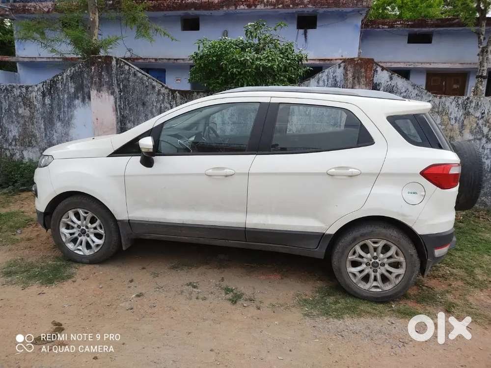 Ford Ecosport 2015 Diesel First Owner Well Mentained Car