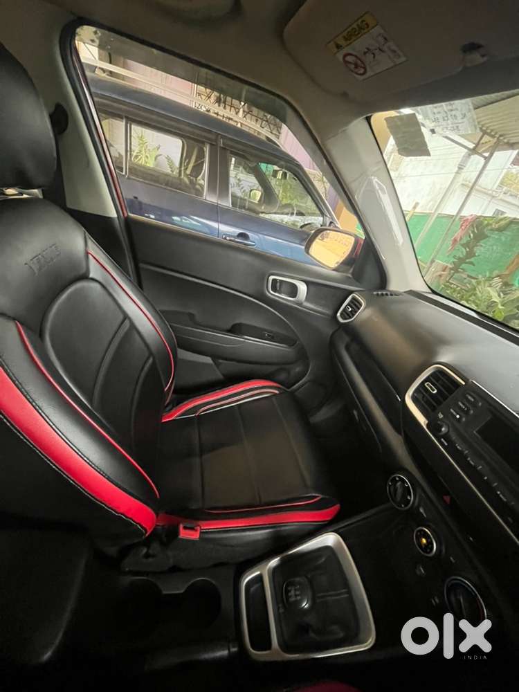 Hyundai Venue 2020 Petrol 39000 Km Driven