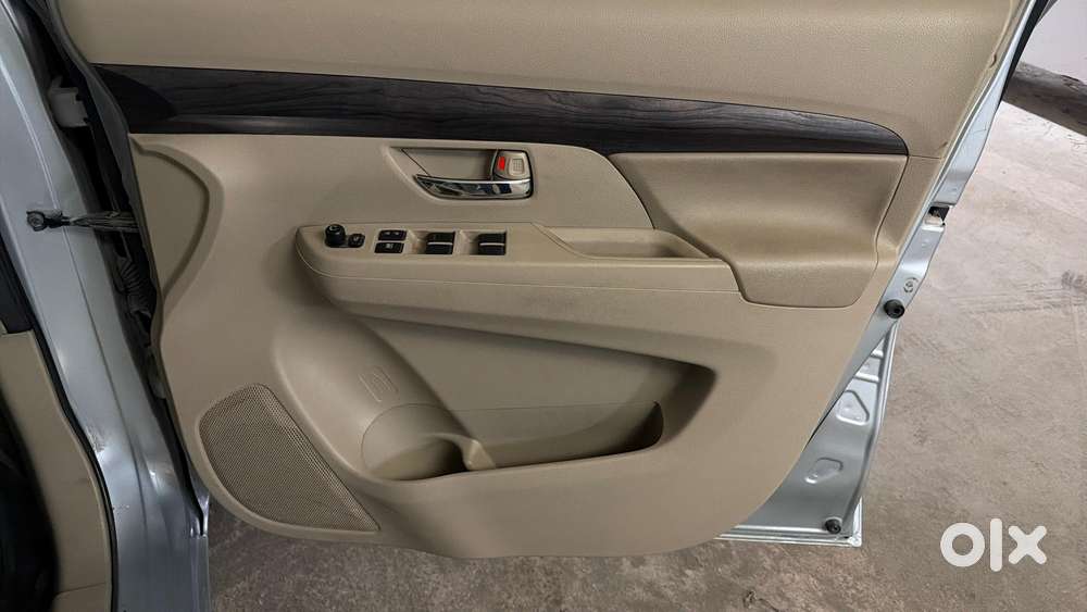 Toyota Rumion V Mt, 2024, Petrol