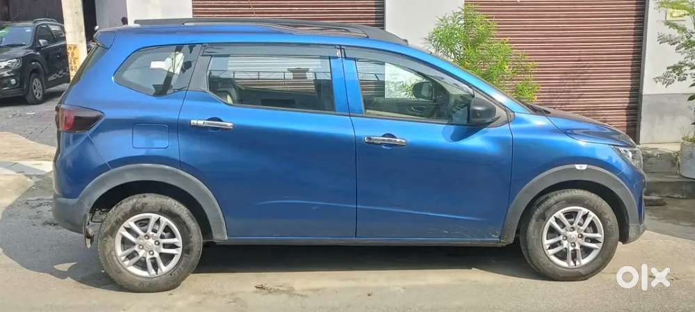 Renault Triber Facelift 2022 Seven Siter Petrol 18000 Km Driven