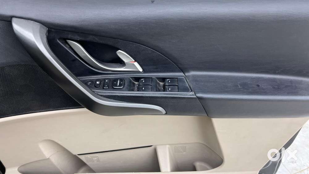 Mahindra Xuv500 2.2 W10, 2016, Diesel