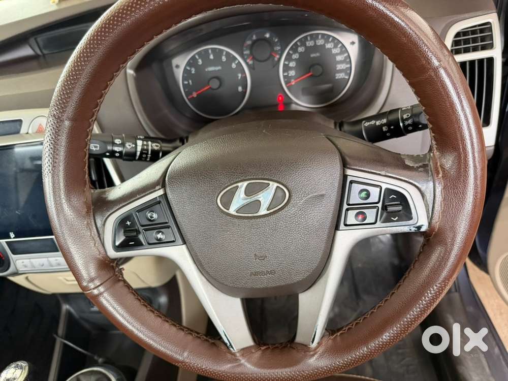 Hyundai I20 Manual 2011 Repassing Complt Insurance & All Document Avlb
