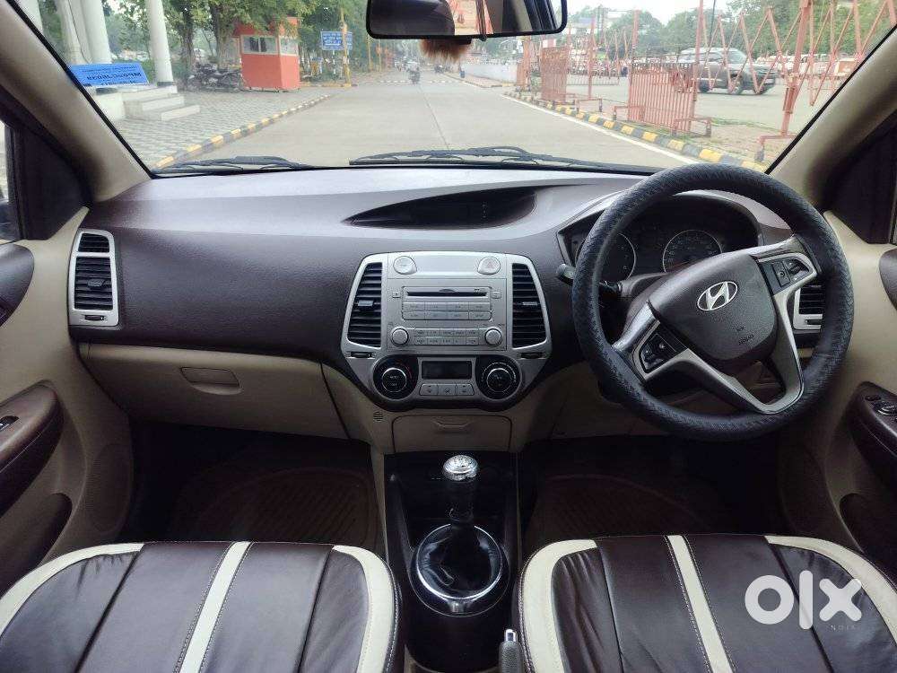 Hyundai I20 Petrol Spotz, 2011, Petrol
