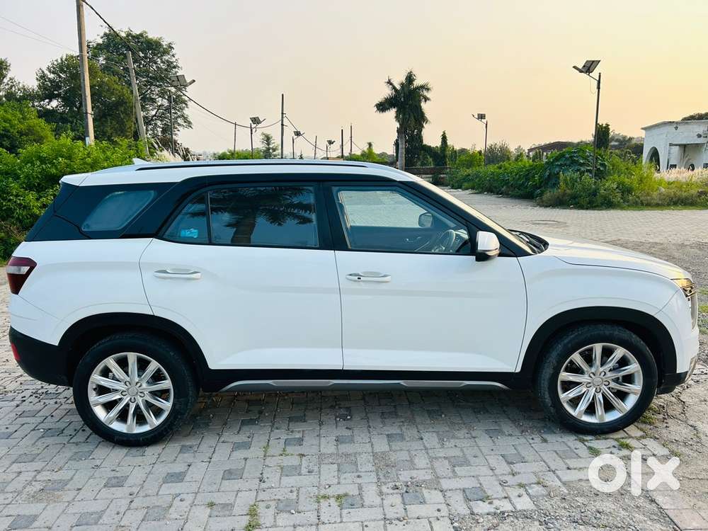 Hyundai Alcazar 2021 Diesel Well Maintained