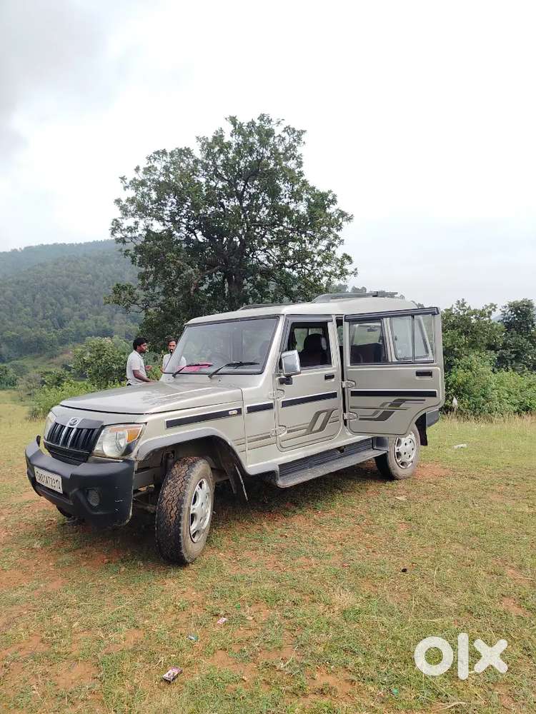 Mahindra Bolero Neo 2012