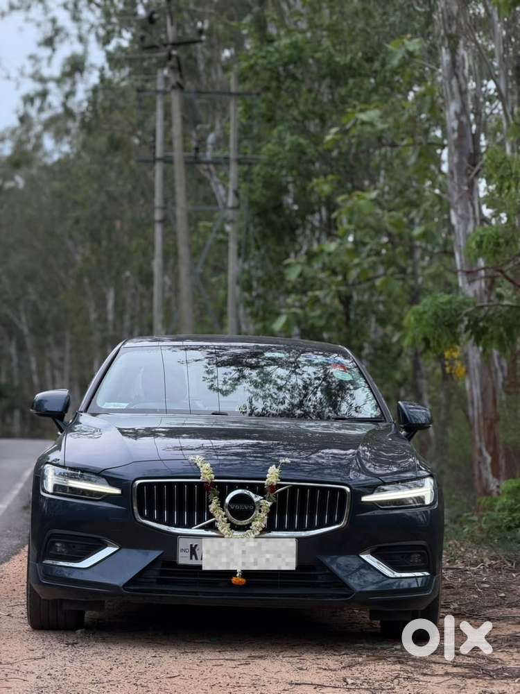 Volvo S60 T4 Petrol (top End) 2021 Dec 2022 Model | Bangalore