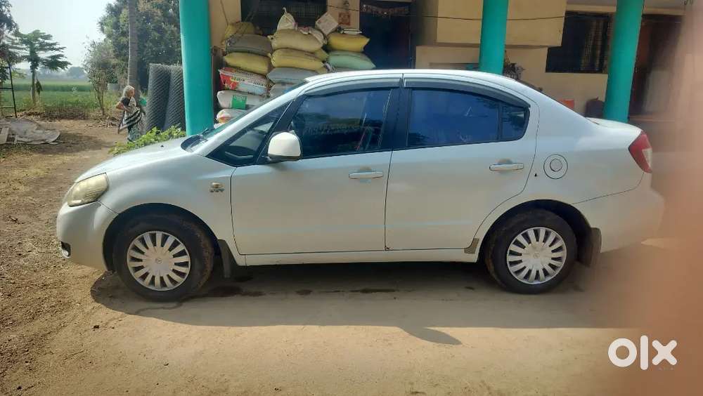 Maruti Suzuki Sx4 2011