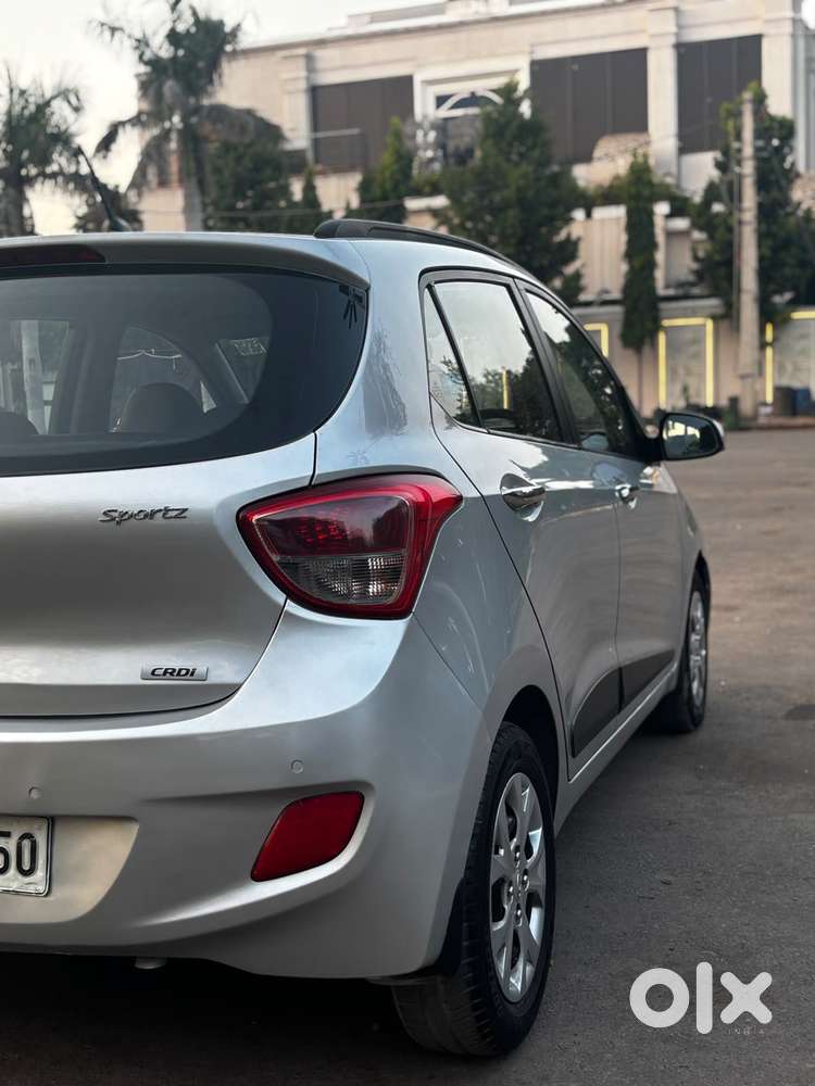 Hyundai Grand I10 1.2 Crdi Sportz Option, 2015, Diesel