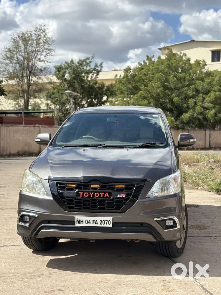 Toyota Innova Diesel 2011 7 Str
