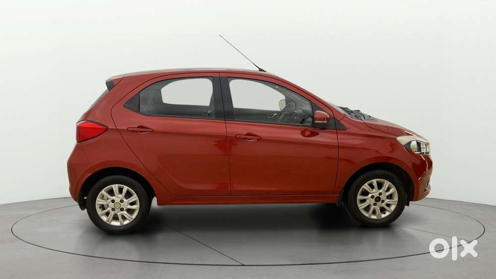Tata Tiago 1.2 Revotron Xz, 2016, Petrol