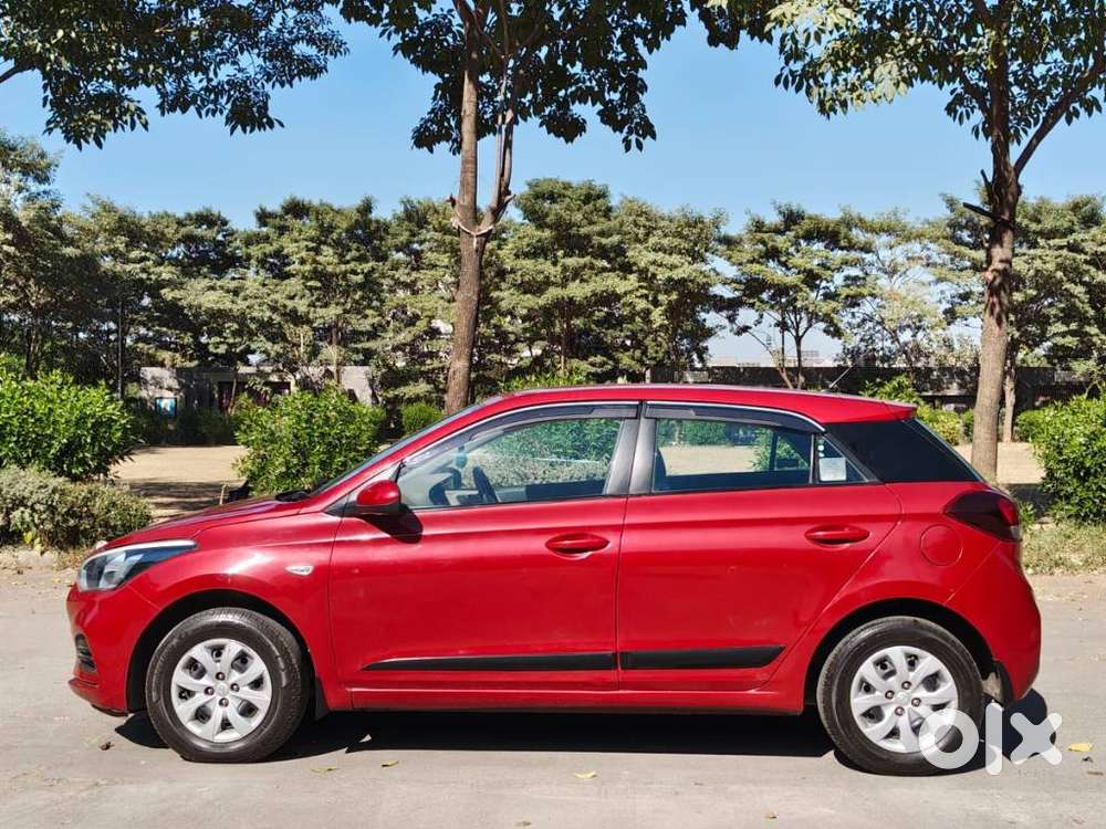 Hyundai I20 Petrol Cvt Magna Executive, 2018, Cng & Hybrids