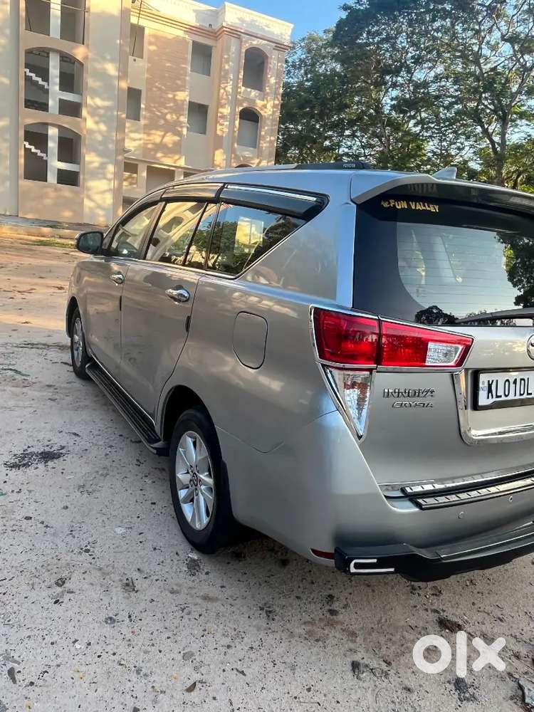 Toyota Innova Crysta 2018 Diesel Manual, Showroom Condition.