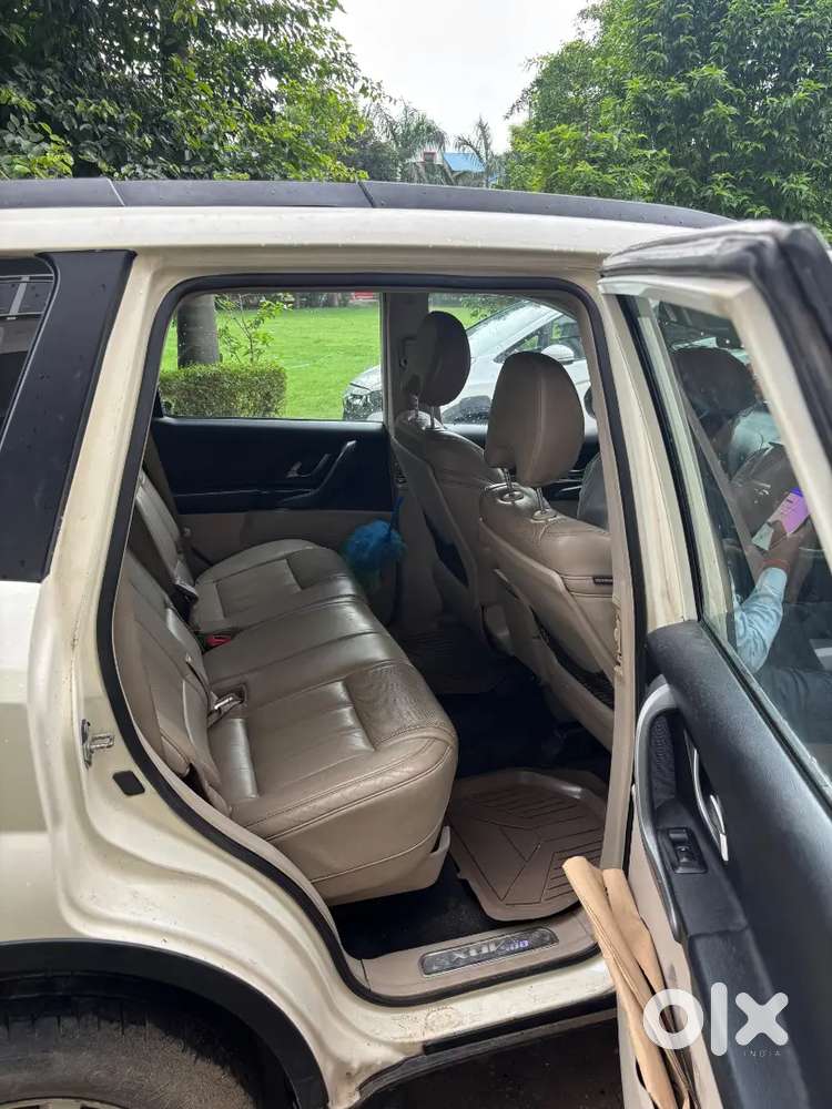 Mahindra Xuv500 W10 Diesel 2016 (sunroof)