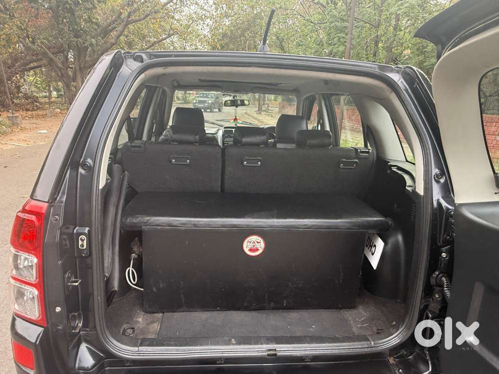 Maruti Suzuki Grand Vitara 2.4 At, 2008, Petrol