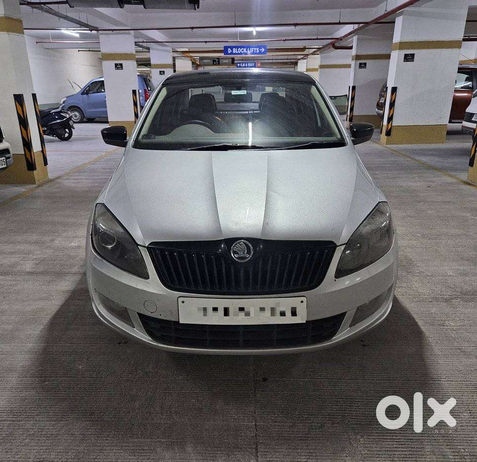 Skoda Rapid 1.5 Elegance Tdi Mt, 2015, Diesel