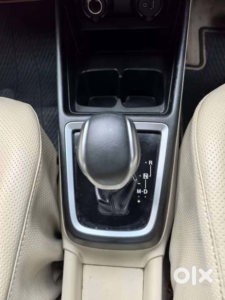 Maruti Suzuki Swift Dzire Vxi, 2018, Petrol