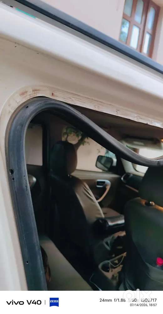 Mahindra Tuv 300 Diesel 2017