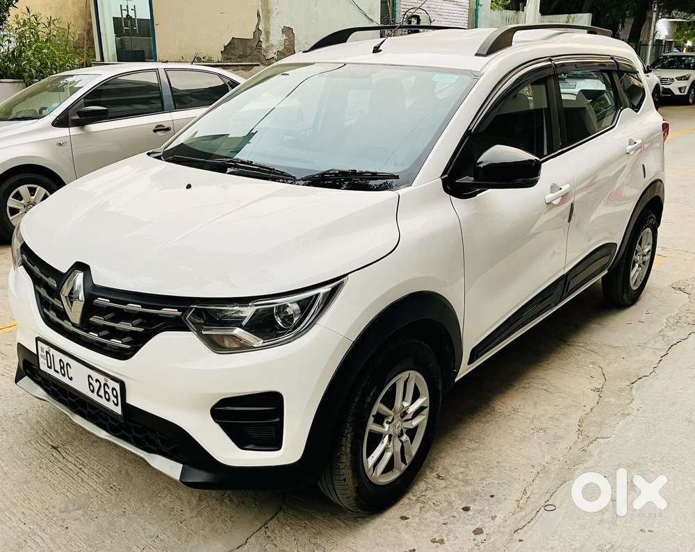 Renault Triber Rxt, 2023, Petrol