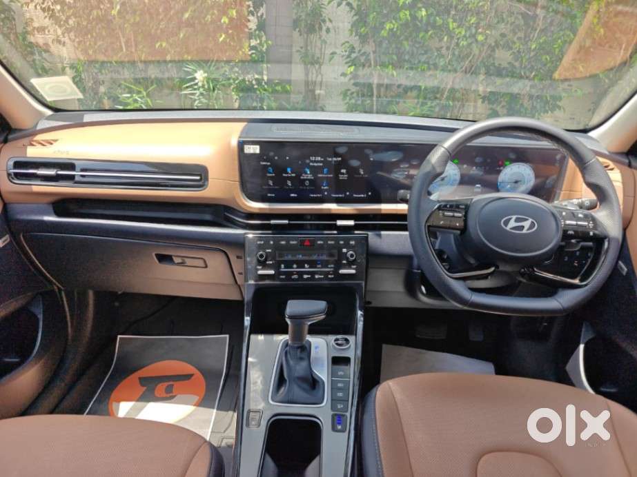 Hyundai Alcazar Signature 1.5 Petrol Dct 6str, 2024, Petrol
