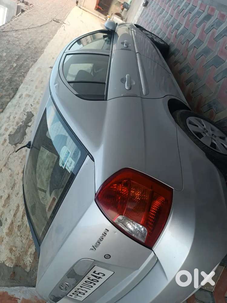 Hyundai Verna 1.6 Petrol 2009
