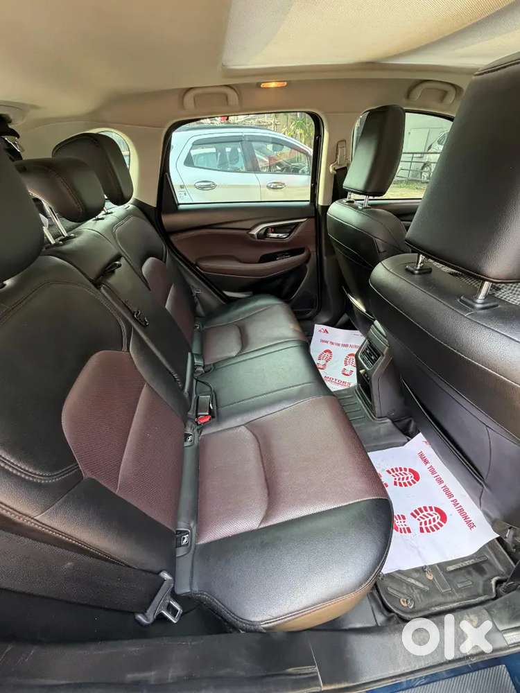 Maruti Suzuki Grand Vitara 2023 Petrol Well Maintained