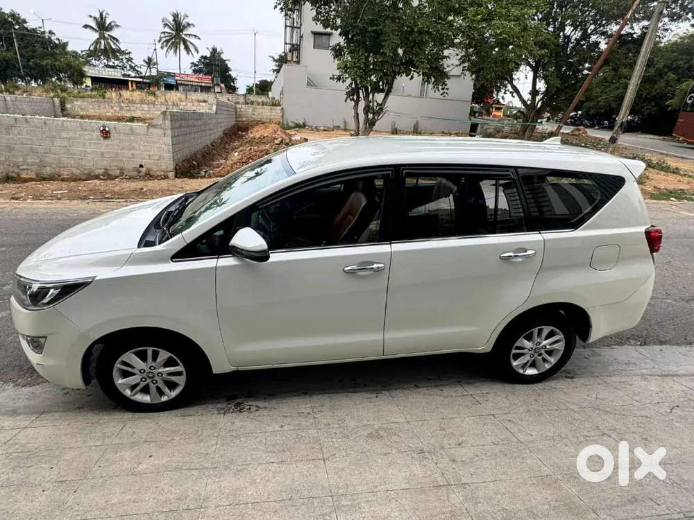 Single Owner ,7 Seater Very Good Condition