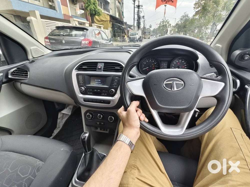 Tata Tiago 1.2 Revotron Xt, 2017, Petrol
