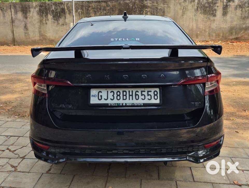 Skoda Slavia Sportline 1.0l Tsi Mt, 2025, Petrol