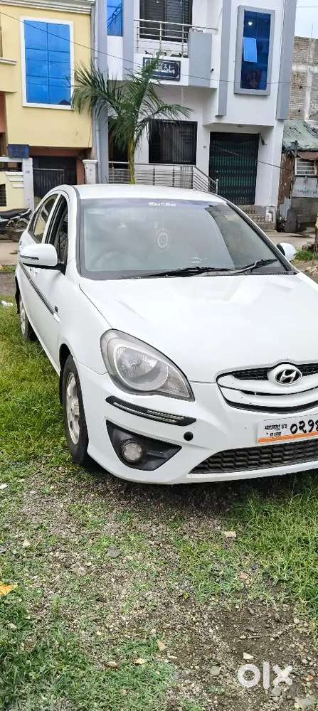 Hyundai Verna 1.6 Crdi 2010