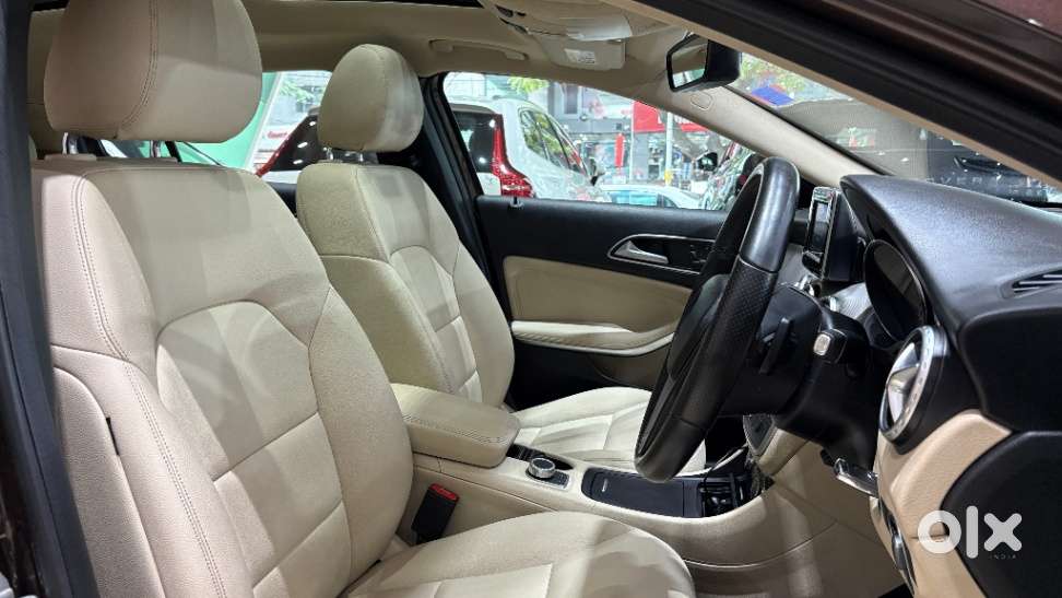 Mercedes-benz Gla Class [ ] 2.0 200 Cgi Sport, 2015, Petrol