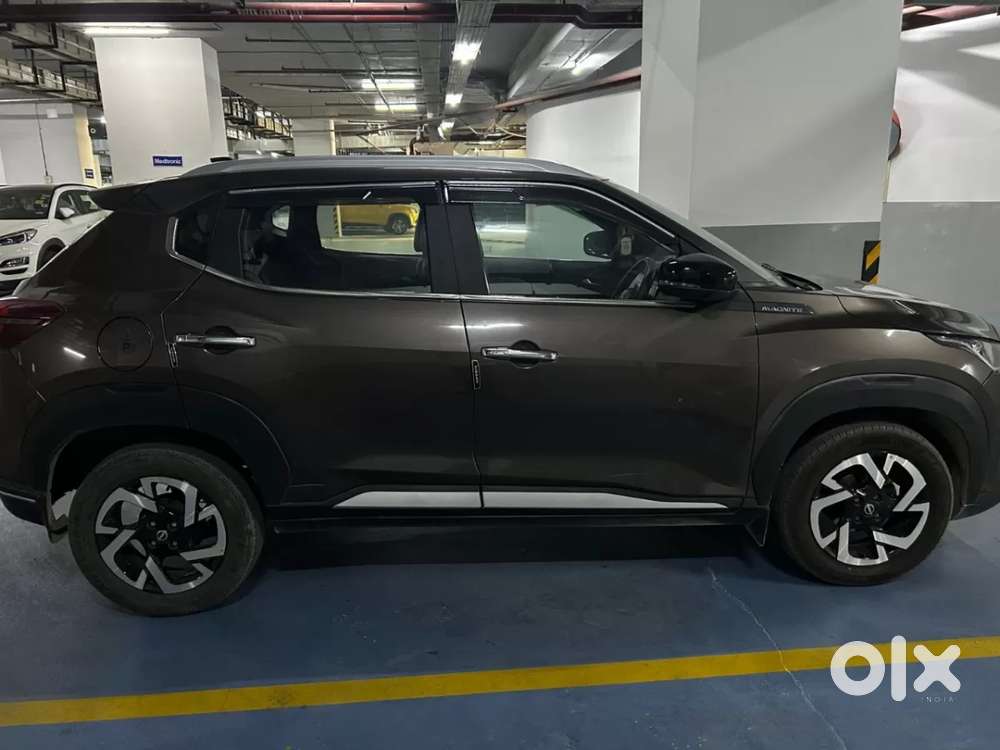 Nissan Magnite 1.0 Xv Turbo Cvt, 2023, Petrol