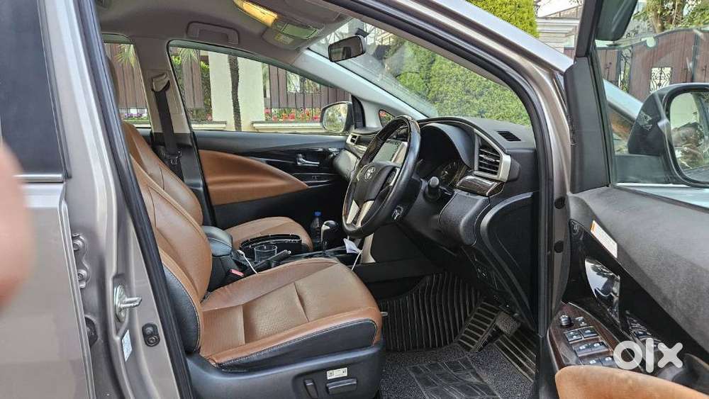 Toyota Innova Crysta [2020-ongoing] 2.4 Zx At 7 Str, 2022, Diesel