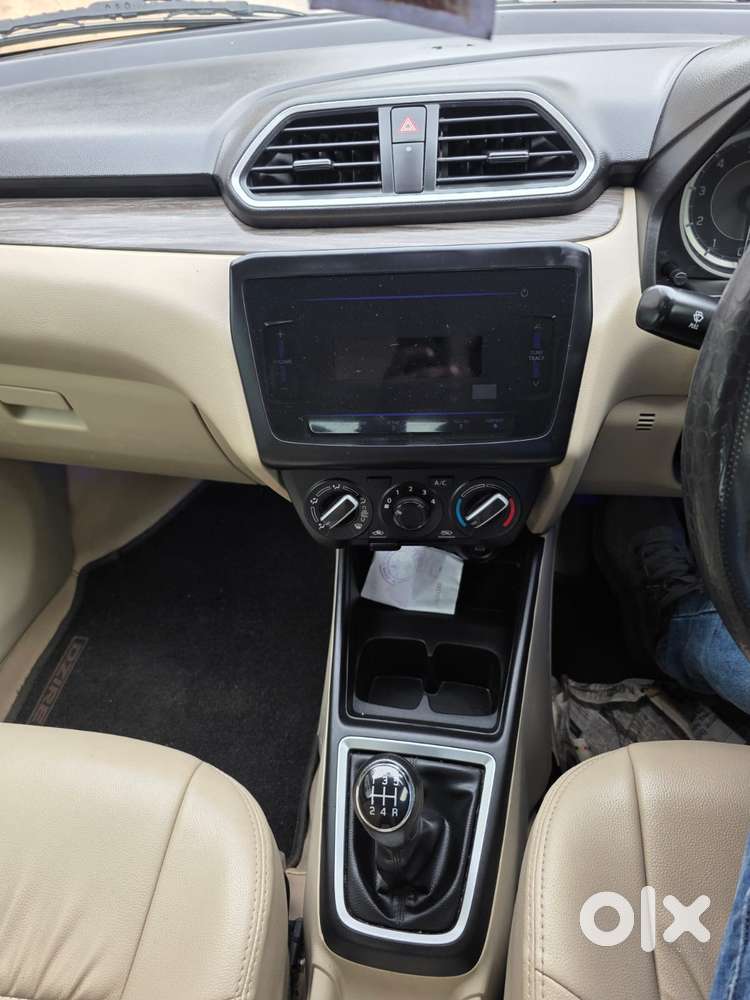 Maruti Suzuki Swift Dzire Vxi(o) Mt, 2022, Petrol