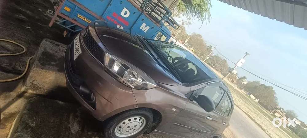 Tata Tiago Xm 2017