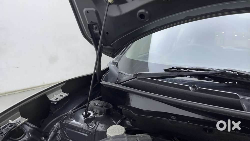 Maruti Suzuki Swift Amt Vvt Vxi, 2020, Petrol