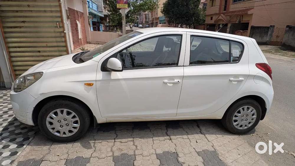 Hyundai I20 2011 Petrol, Less Than 23000 Kms Only