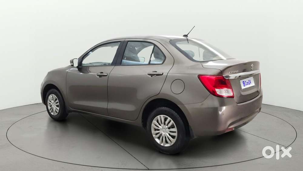 Maruti Suzuki Swift Dzire Amt Vxi, 2022, Petrol