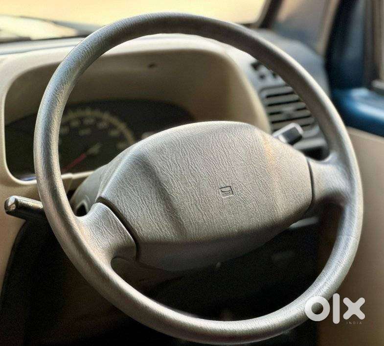 Maruti Suzuki Eeco 7 Seater Ac, 2015, Cng & Hybrids