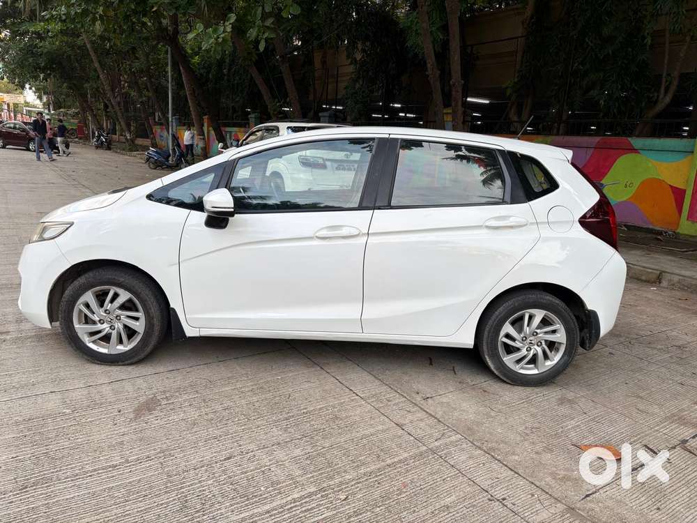 Honda Jazz V Automatic, 2015, Petrol