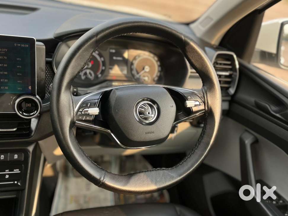 Skoda Kushaq 1.0 Tsi Active, 2023, Petrol
