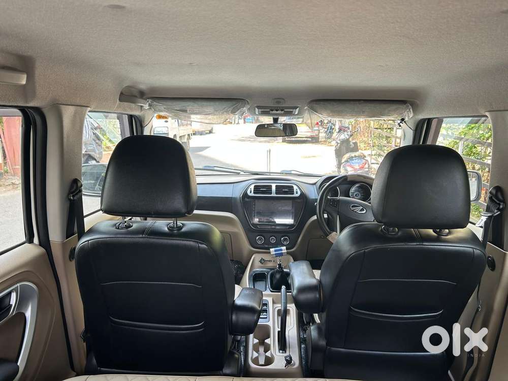 Mahindra Tuv 300 T10, 2018, Diesel