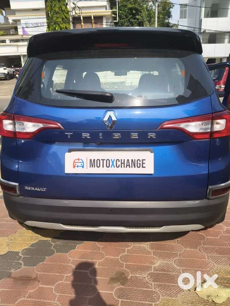 Renault Triber Rxz, 2021, Petrol