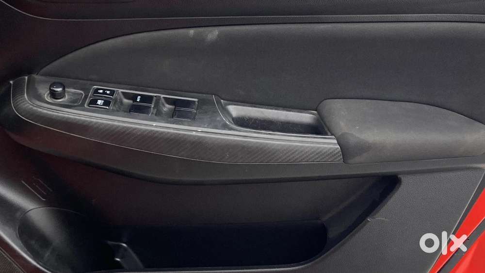 Maruti Suzuki Swift 2018 Vxi, 2019, Petrol