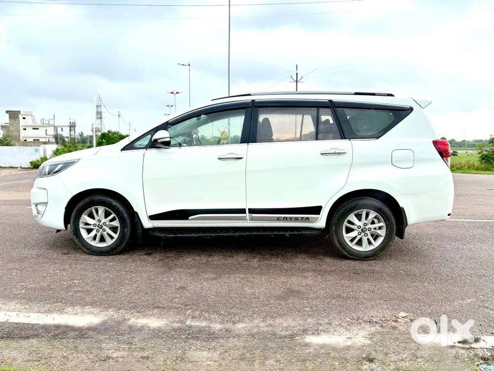 Toyota Innova Crysta 2.4 G Mt, 2016, Diesel