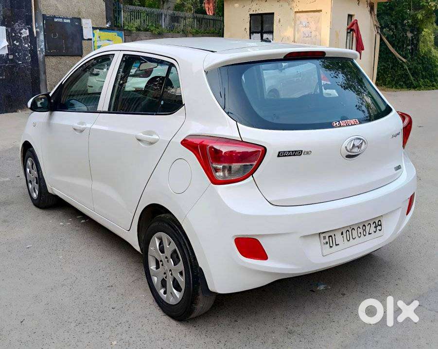 Hyundai Grand I10 2016-2017 Sportz, 2016, Cng & Hybrids