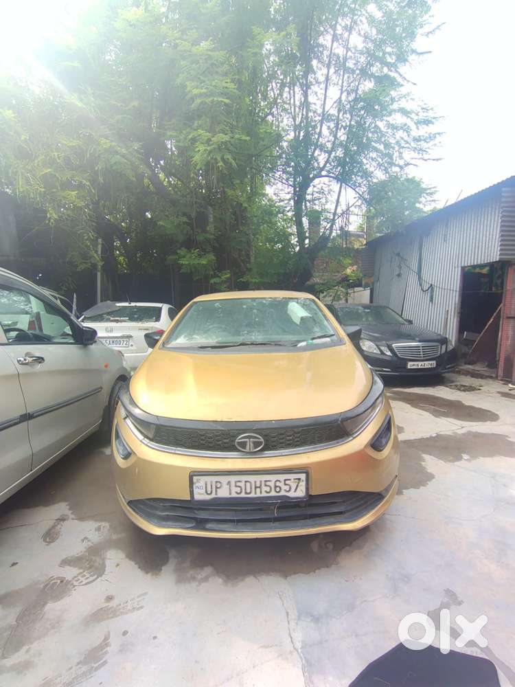 Tata Altroz 1.2 Xe, 2020, Petrol