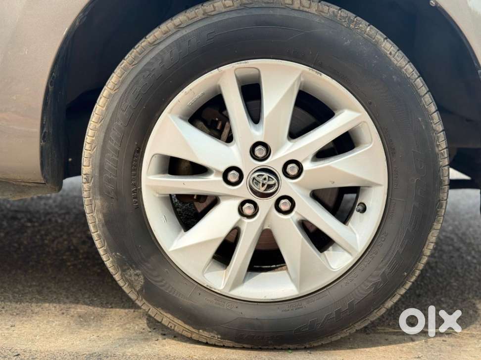 Toyota Innova Crysta, 2018, Petrol