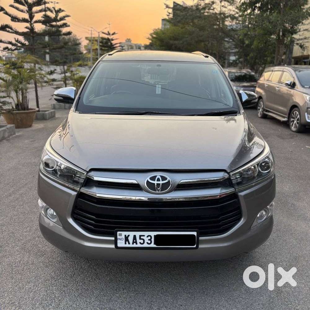 Toyota Innova Crysta 2.8z Automatic, 2017, Diesel